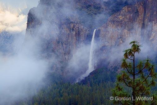 Bridalveil Fall_22874.jpg - Photographed in Yosemite National Park, California, USA.